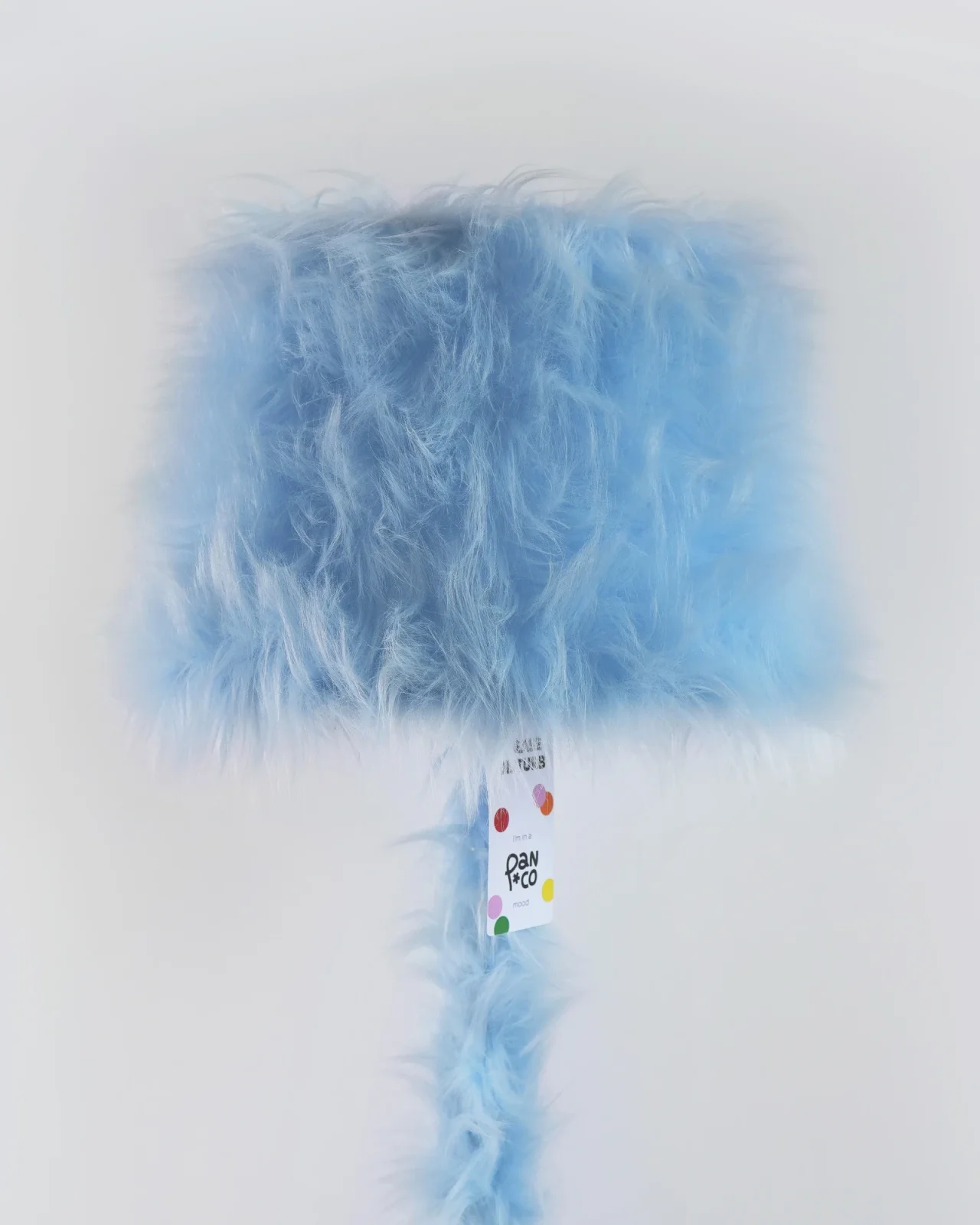 BLUE FLUFFY