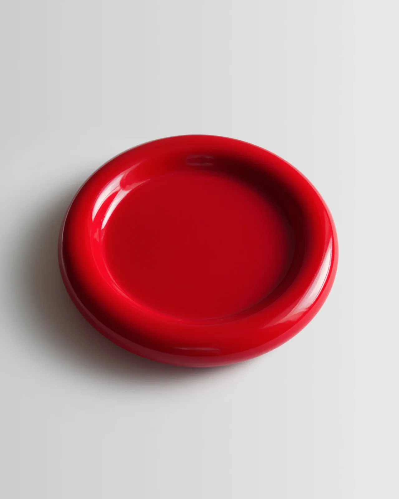 RED PUFFY M